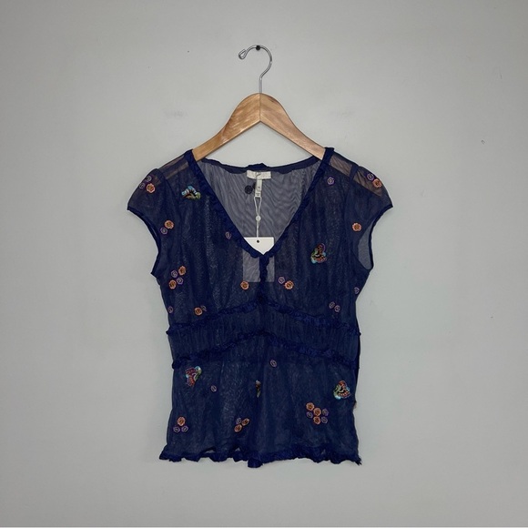 Joie Mesh Top Women's Size Medium Dark Blue‎ Embroidered Floral Short Sleeve MWT - Picture 2 of 6